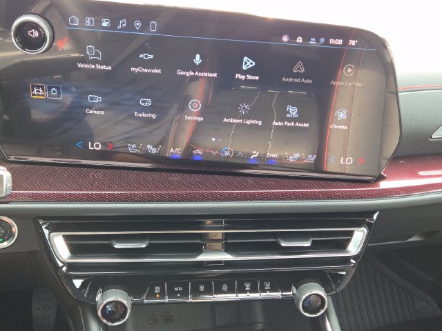 New 2027 Chevrolet Traverse RS w/ LPO, Floor Liner Package AWD/4WD image 32