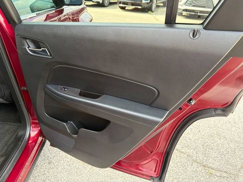 Used 2017 GMC Terrain SLE FWD image 12