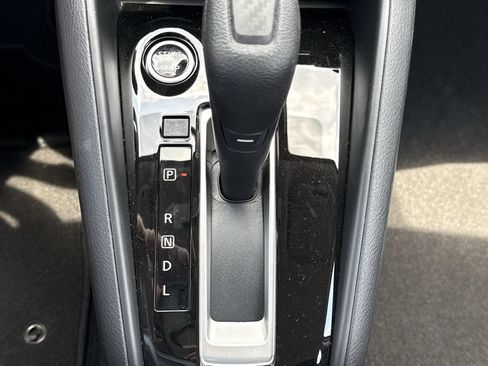 Used 2025 Nissan Versa SV w/ Trunk Package FWD image 25