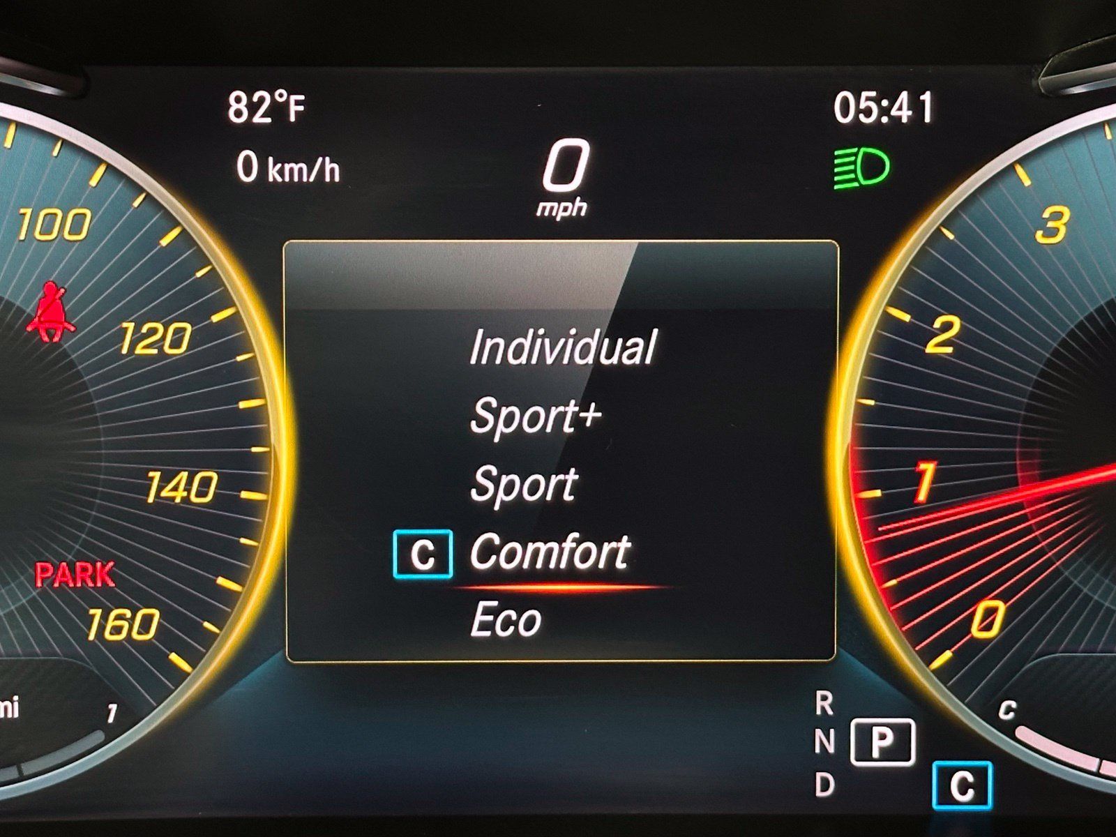 Used 2019 Mercedes-Benz C 300 Sedan image 11