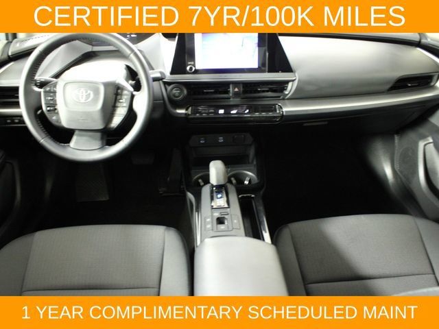 Used 2025 Toyota Prius LE FWD image 13