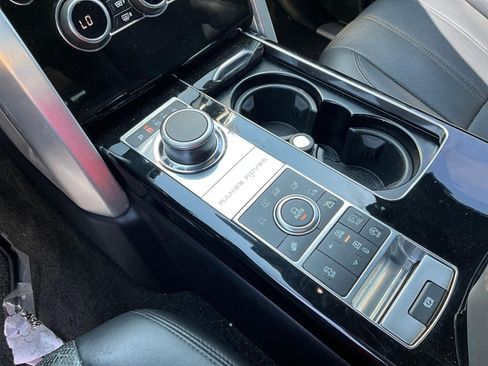 Used 2015 Land Rover Range Rover Supercharged AWD/4WD image 15