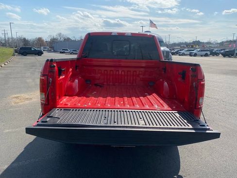 Used 2016 Ford F150 XLT w/ Equipment Group 302A Luxury image 9