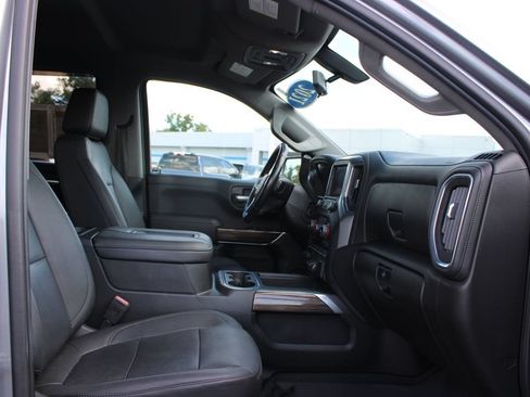 Used 2021 Chevrolet Silverado 1500 LT Trail Boss w/ Convenience Package II AWD/4WD image 29