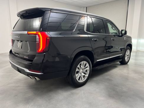 Used 2025 GMC Yukon Denali image 7