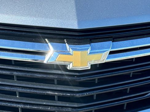 Used 2024 Chevrolet Equinox LT image 8