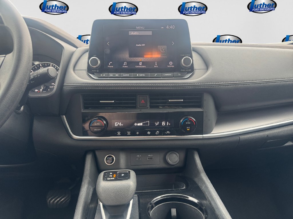 Used 2023 Nissan Rogue SV FWD image 21