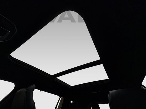 New 2025 Jeep Grand Cherokee L Overland w/ Advanced Protech Group III image 8