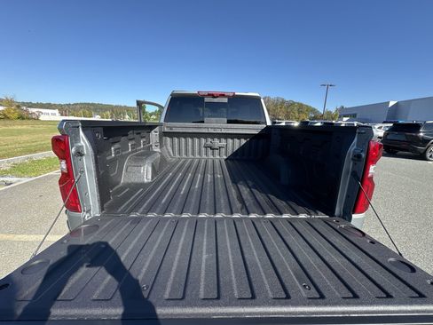 New 2026 Chevrolet Silverado 1500 High Country w/ Technology Package AWD/4WD image 88