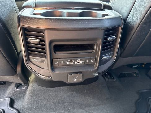 Used 2023 RAM 1500 Limited w/ Body Color Bumper Group image 33
