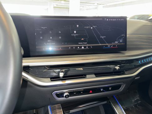 Used 2024 BMW X5 sDrive40i w/ Premium Package image 26