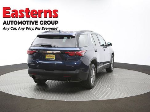 Used 2022 Chevrolet Traverse LT image 40