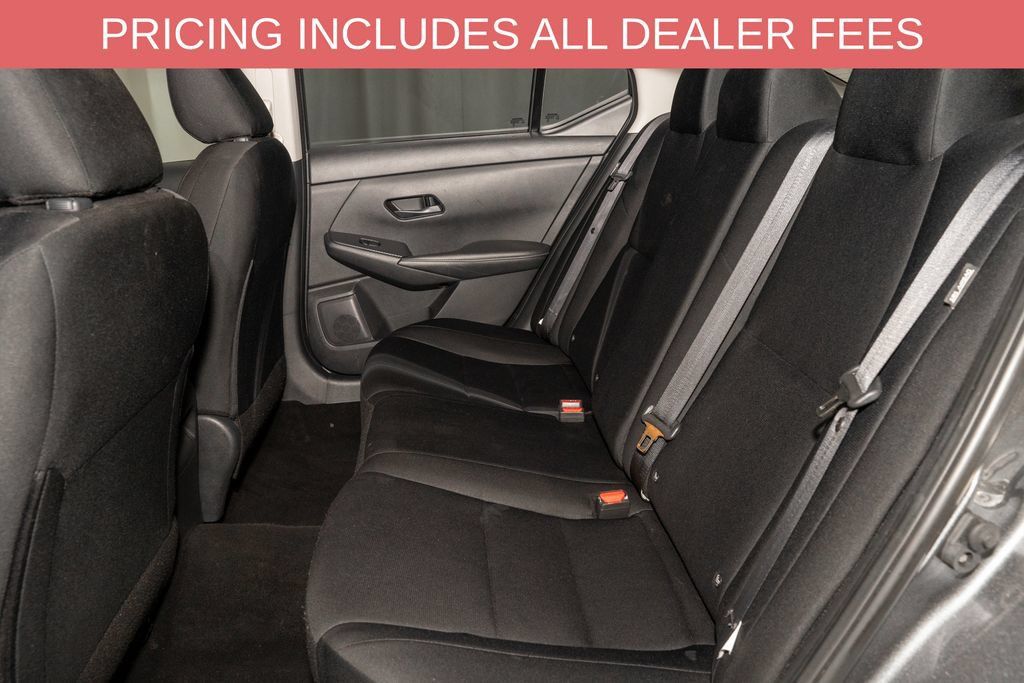Used 2024 Nissan Sentra S w/ Lighting Package FWD image 7