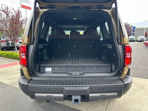 Certified 2026 Toyota Land Cruiser w/ Premium Package AWD/4WD image 26