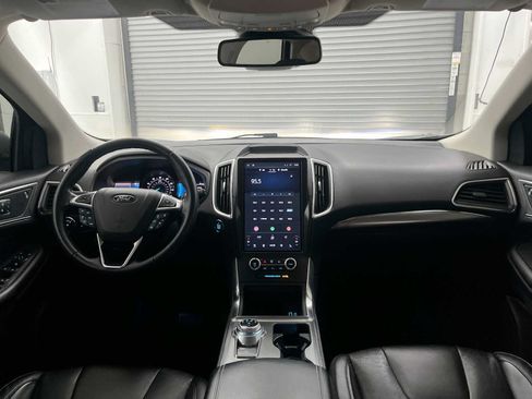 Used 2022 Ford Edge Titanium AWD/4WD image 10