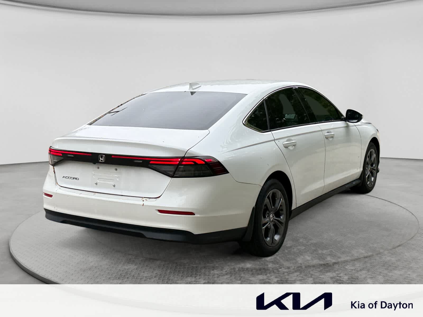 Used 2023 Honda Accord EX image 5