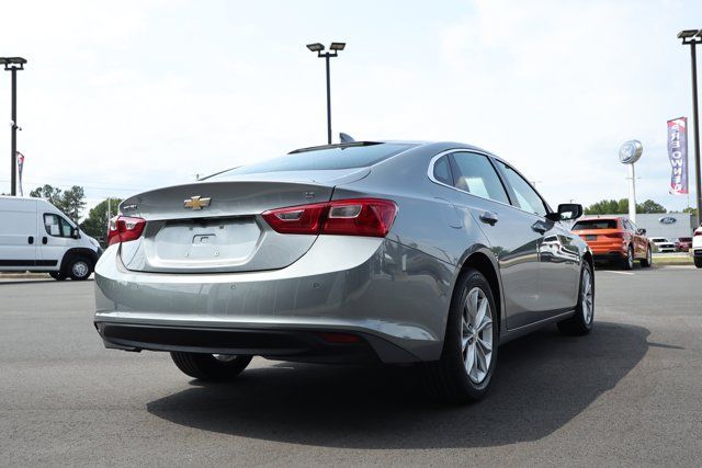 Used 2025 Chevrolet Malibu LT FWD image 6
