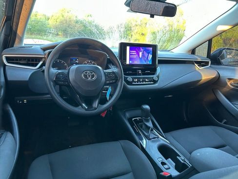 Used 2024 Toyota Corolla LE image 12