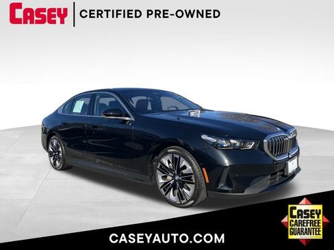 Certified 2024 BMW i5 eDrive40i w/ Convenience Package image 1