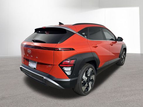 Used 2024 Hyundai Kona Limited image 35