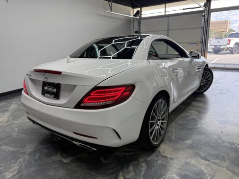 Used 2020 Mercedes-Benz SLC 300 image 5