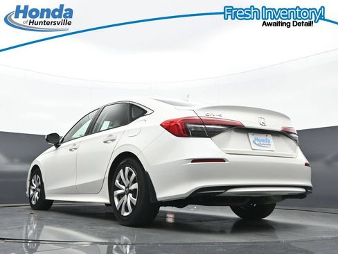 Used 2023 Honda Civic LX image 29