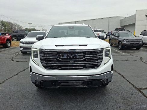 Used 2024 GMC Sierra 1500 SLT w/ SLT Premium Plus Package image 2