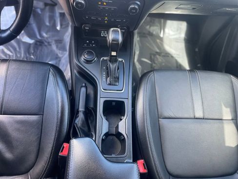 Used 2022 Ford Ranger Lariat w/ Equipment Group 501A High image 13