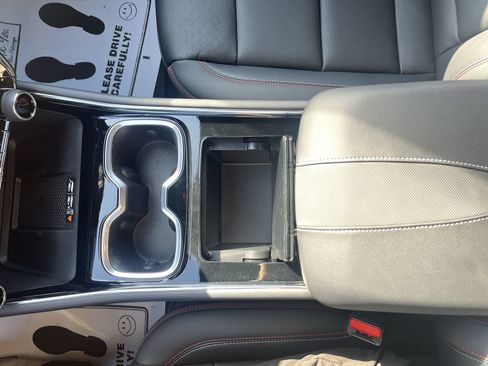 New 2026 Chevrolet Traverse RS w/ LPO, Floor Liner Package FWD image 23