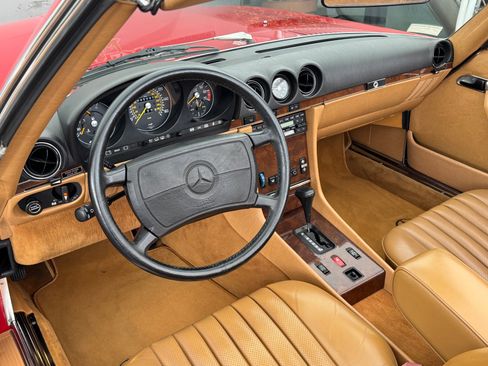 Used 1989 Mercedes-Benz 560 SL image 29