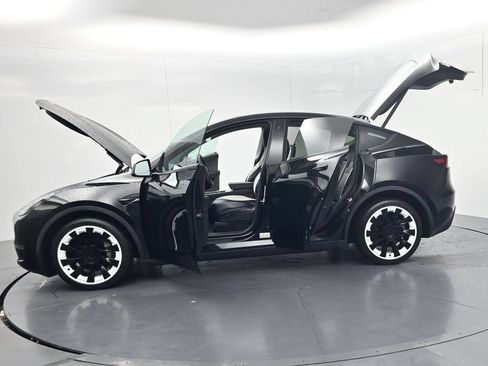 Used 2020 Tesla Model Y Long Range AWD/4WD image 52