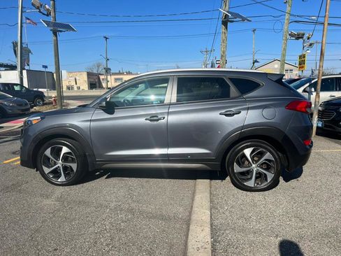Used 2016 Hyundai Tucson Sport image 7