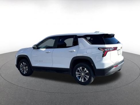 Used 2025 Chevrolet Equinox LT image 10