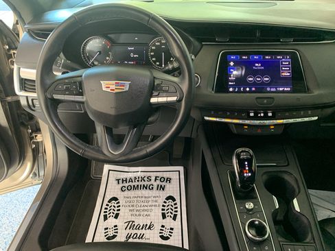 Used 2020 Cadillac XT4 Premium Luxury w/ Driver Awareness Package FWD image 17
