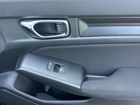 Certified 2025 Honda Civic Sport image 18