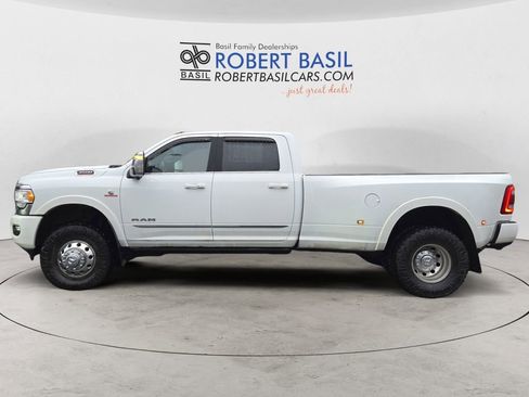 Used 2023 RAM 3500 Limited image 2
