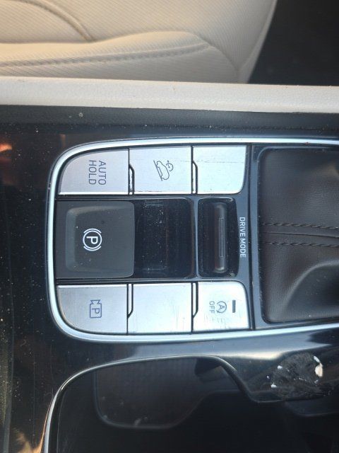 Used 2025 Hyundai Tucson SEL FWD image 18