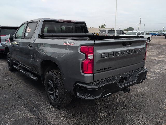 Used 2021 Chevrolet Silverado 1500 LT Trail Boss AWD/4WD image 2