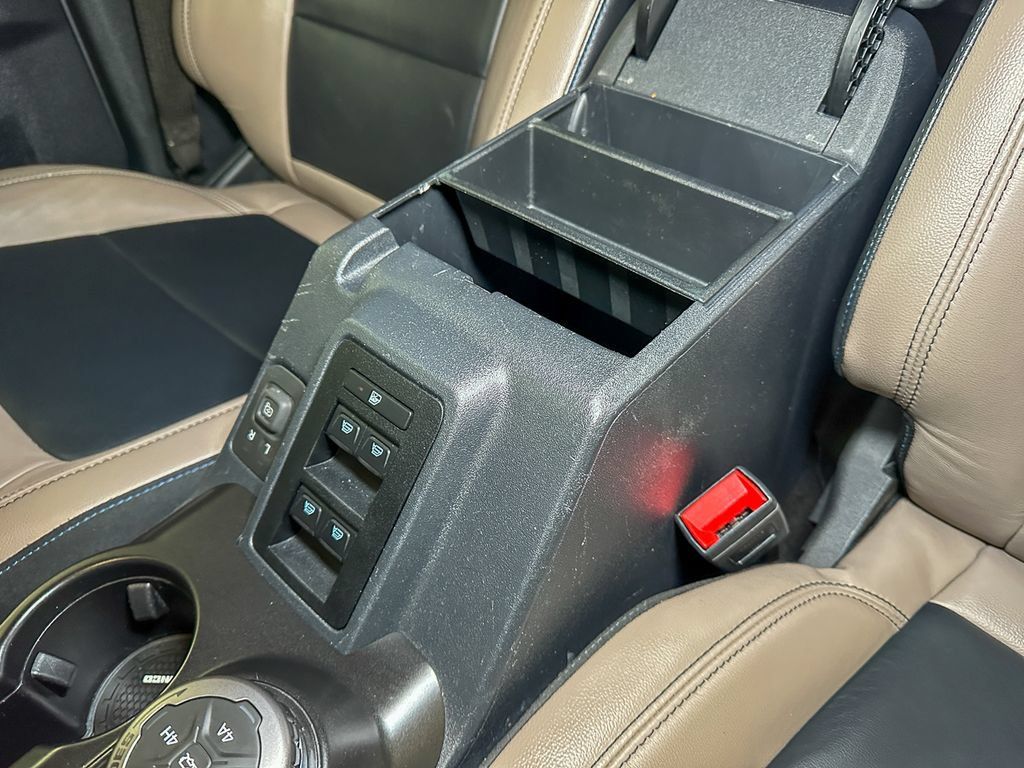 Used 2022 Ford Bronco Wildtrak AWD/4WD image 39