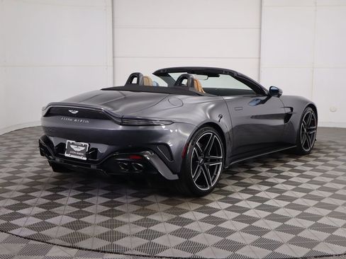 New 2026 Aston Martin V8 Vantage Coupe image 5