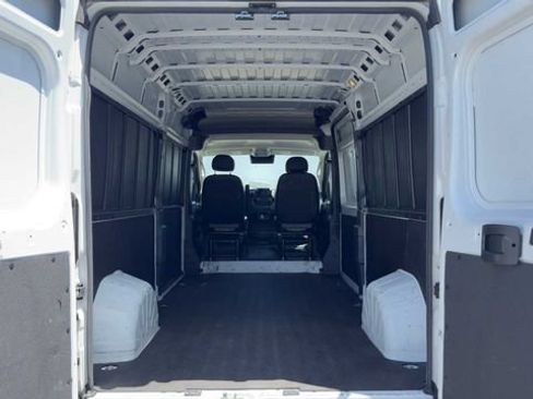 Used 2023 RAM ProMaster 2500 FWD image 28