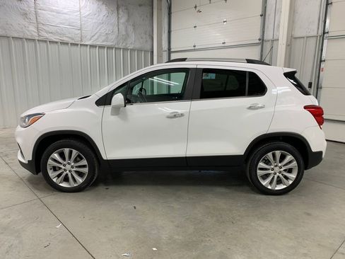 Used 2020 Chevrolet Trax Premier image 21