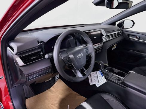 New 2026 Toyota Camry Hybrid AWD/4WD image 9