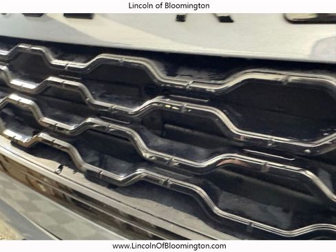 Used 2023 Land Rover Range Rover Evoque R-Dynamic S AWD/4WD image 11