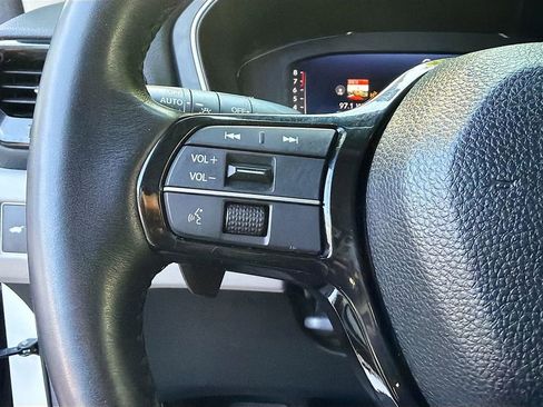 Used 2024 Honda Pilot Elite image 41