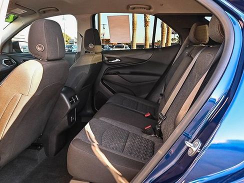 Used 2022 Chevrolet Equinox LT w/ Driver Convenience Package FWD image 21