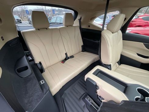 Used 2022 Acura MDX SH-AWD w/ Advance Package image 25