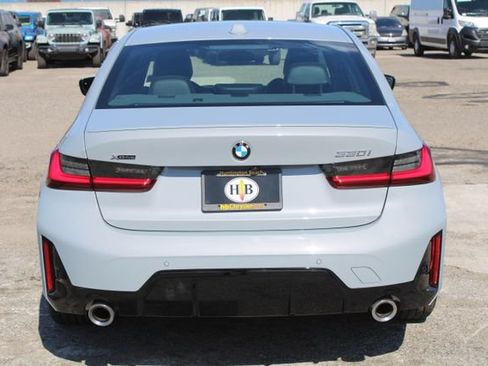 Used 2026 BMW 330i xDrive Sedan AWD/4WD image 5