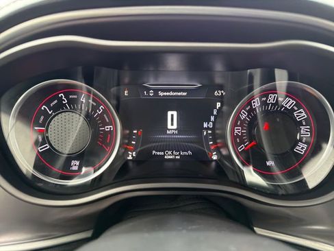 Used 2021 Dodge Challenger GT w/ Plus Package RWD image 10