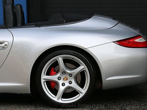 Used 2009 Porsche 911 Carrera RWD image 25